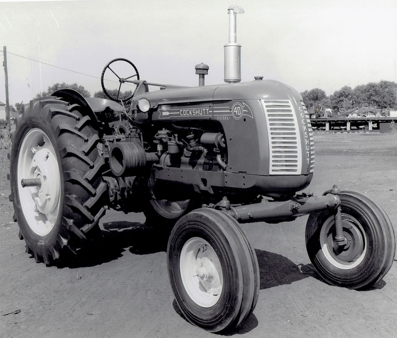 Illustration for article titled Old Tractors